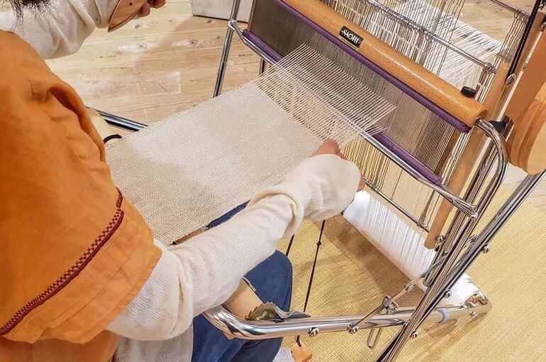 機織り写真