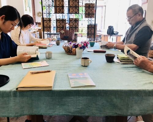 倫読会風景